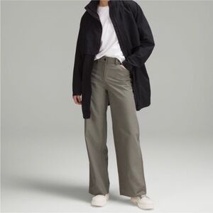 NWT Lululemon City Sleek 5 Pocket Wide Leg High Rise Light Utilitech GRSG Sz 32